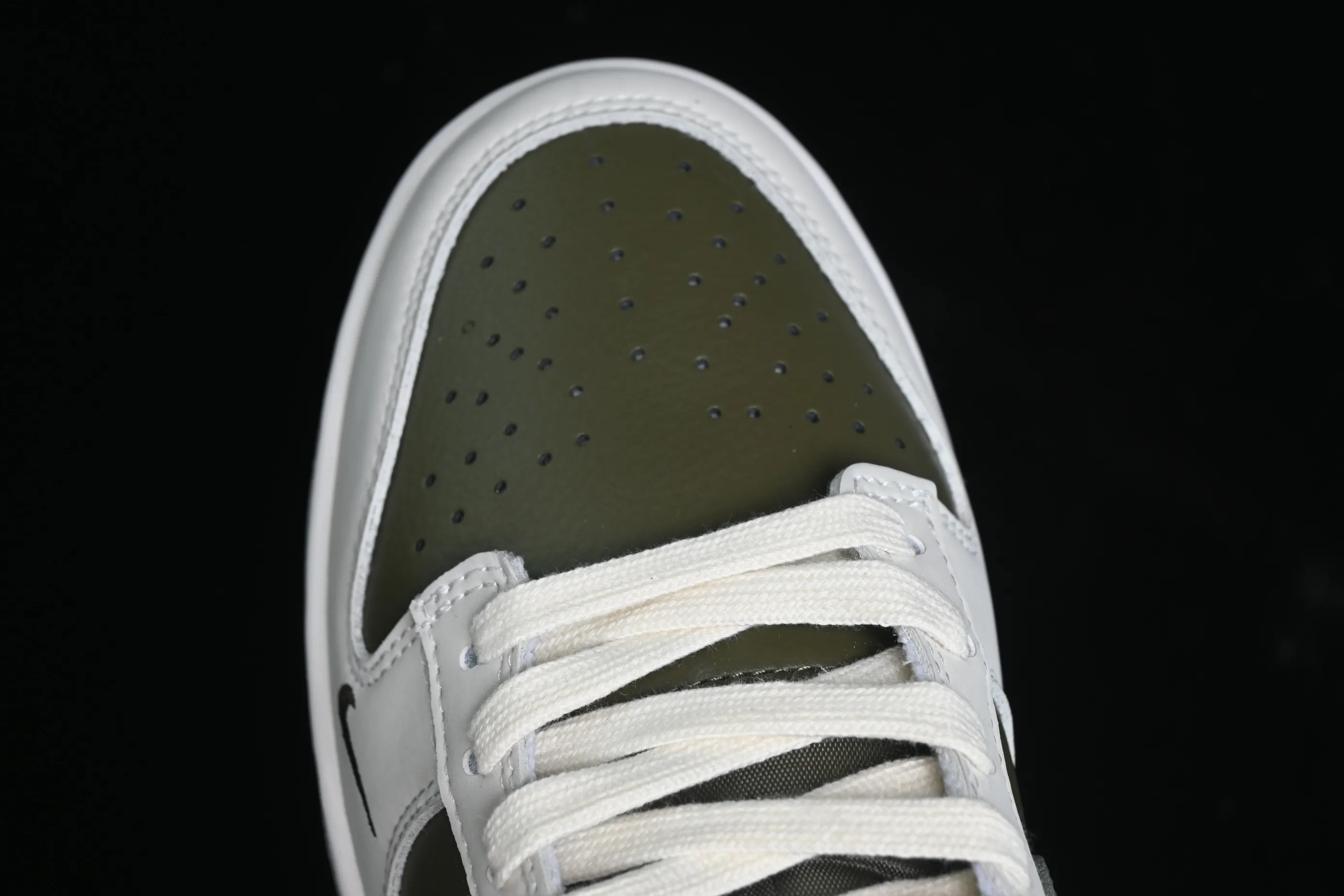 All Categories Nk SB Dunk Series Nk SB Dunk Low Low-top sneakers Nk Dunk Low "Year of the Snake" Year of the Snake Spring Festival limited low-top casual sneakers HV5980-231